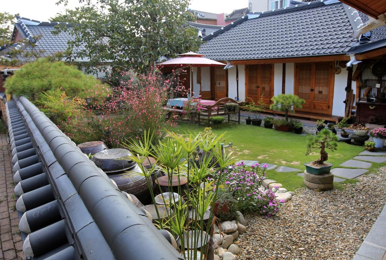 Hanok Madang Jeonju Exterior photo